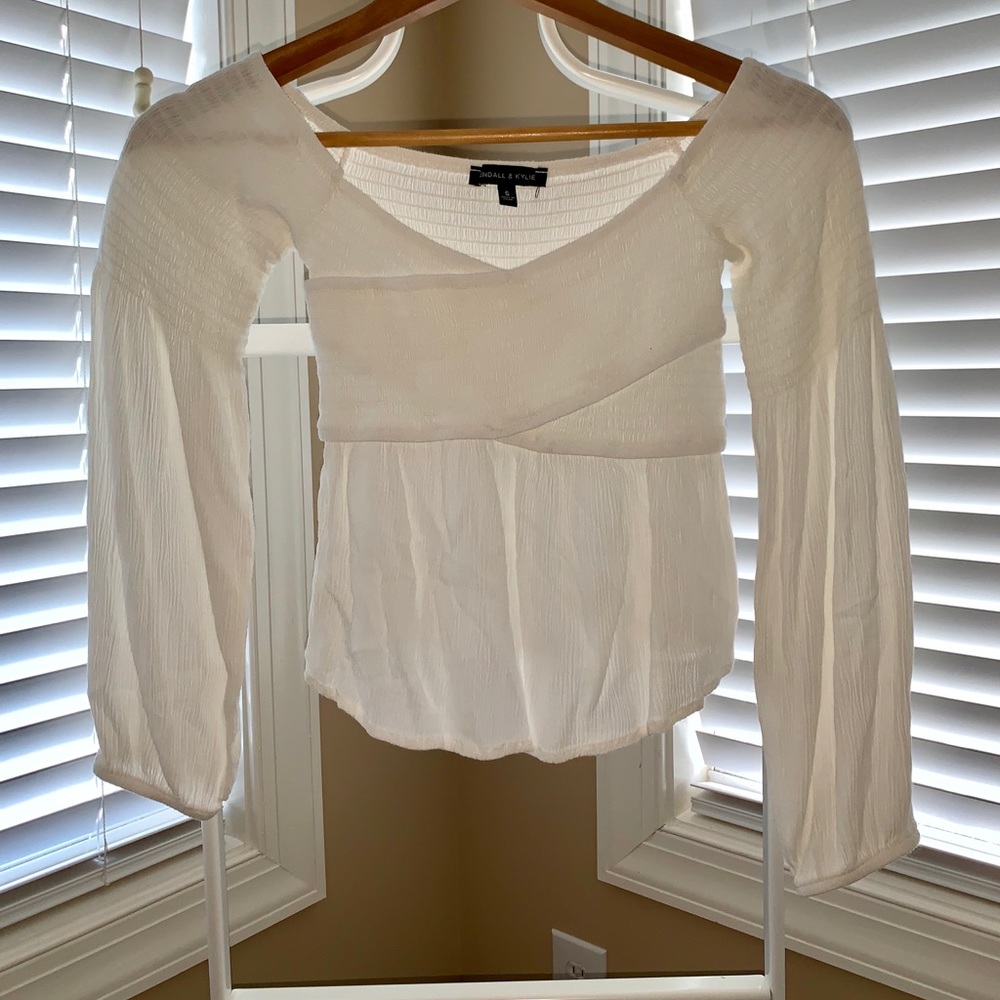 Pacsun ‘Kendall and Kylie’ off the shoulder